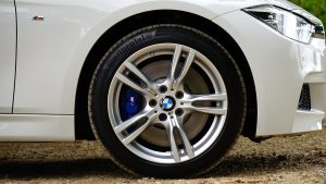 Car deatiling i jego przeprowadzanie